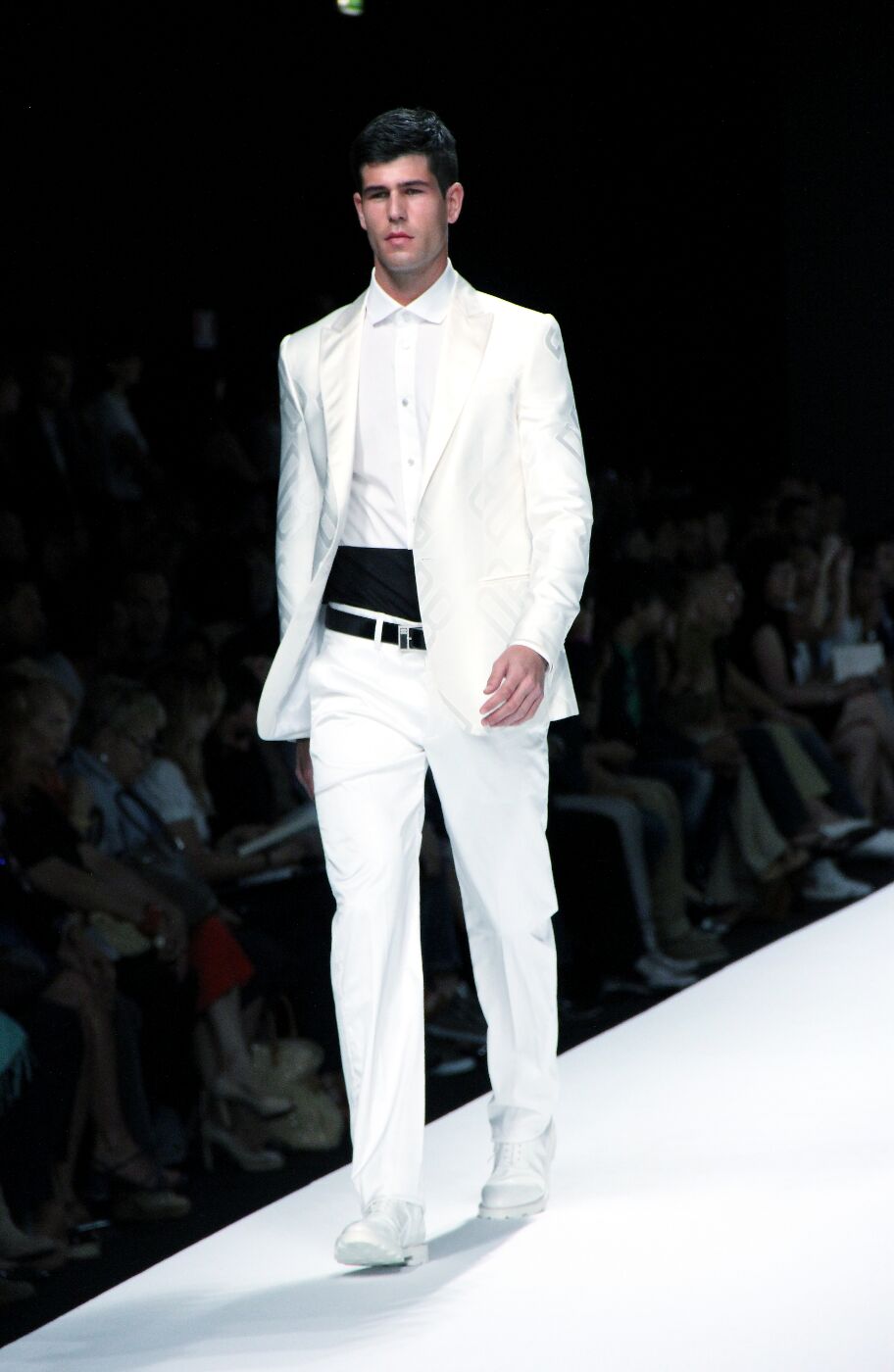 ss-dirk-bikkembergs-sport-couture-2012-ss-spring-summer-2012-milano-fashion-week-dirk-bikkembergs-sport-couture