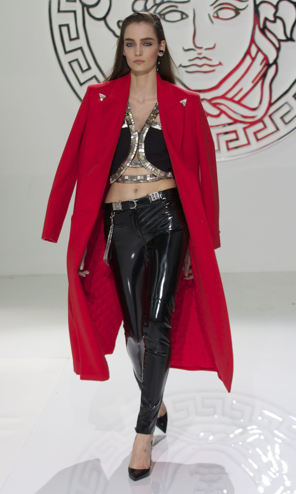VERSACE FALL WINTER 2013-14 WOMEN'S COLLECTION | The Skinny Beep
