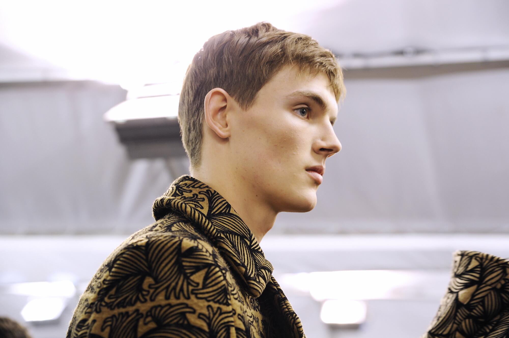 BACKSTAGE LOUIS VUITTON FW 2015-16 MEN’S COLLECTION | The Skinny Beep