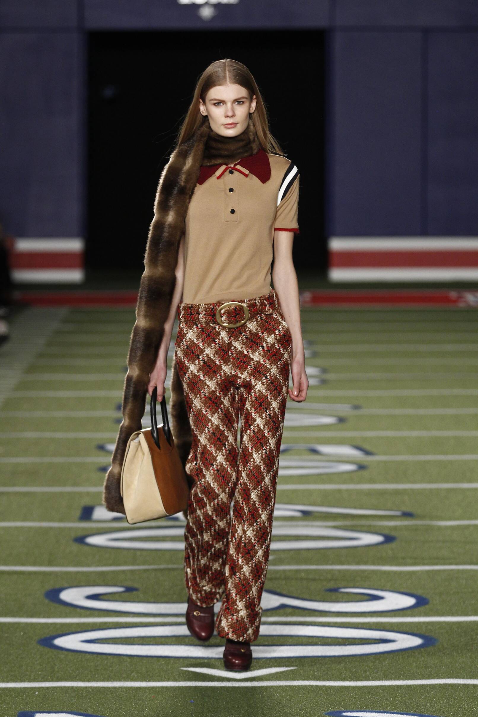 TOMMY HILFIGER FALL WINTER 2015-16 WOMEN’S COLLECTION  
