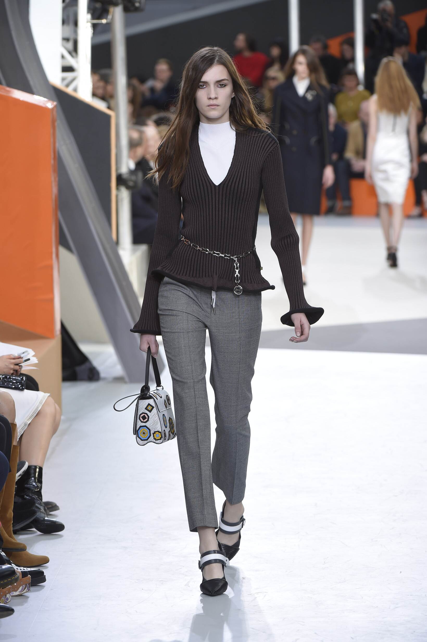 Louis Vuitton Fall Winter 2015 16 Women S Collection The Skinny Beep