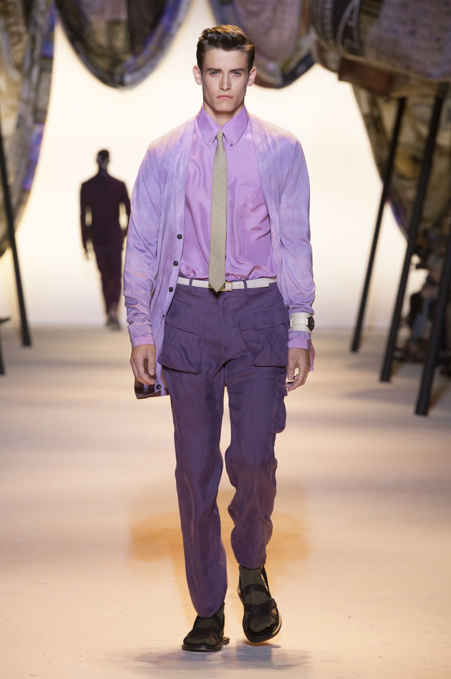 VERSACE SPRING SUMMER 2016 MEN'S COLLECTION | The Skinny Beep