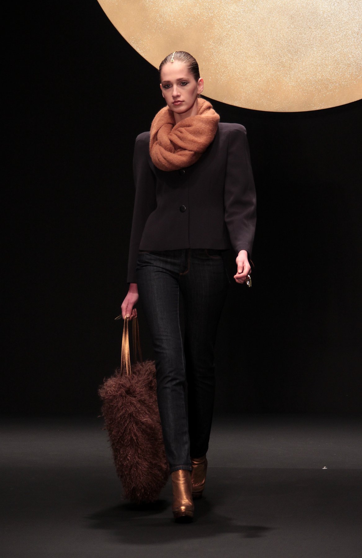 Krizia Fall-Winter 2012-2013 Women's Collection Fashion Show