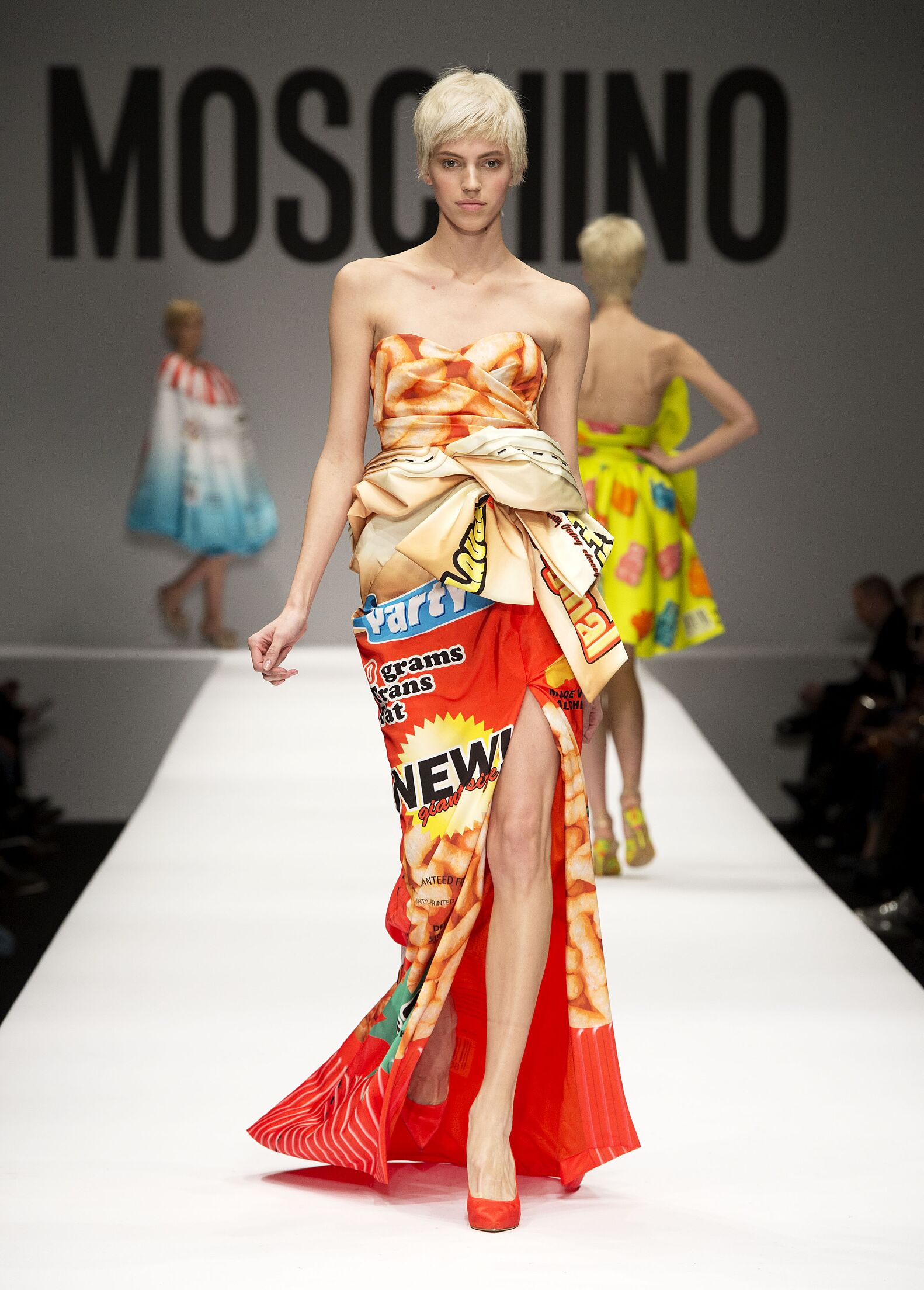 Fashion Show FW 2014 2015 Moschino