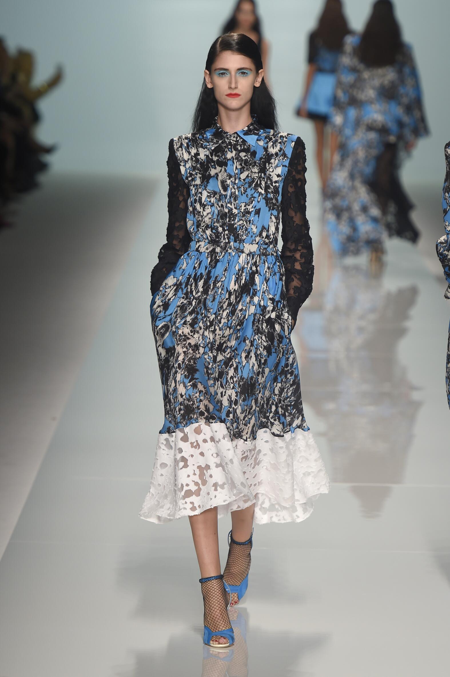 Emanuel Ungaro Spring Summer 2015 Womens Collection Paris Fashion Week