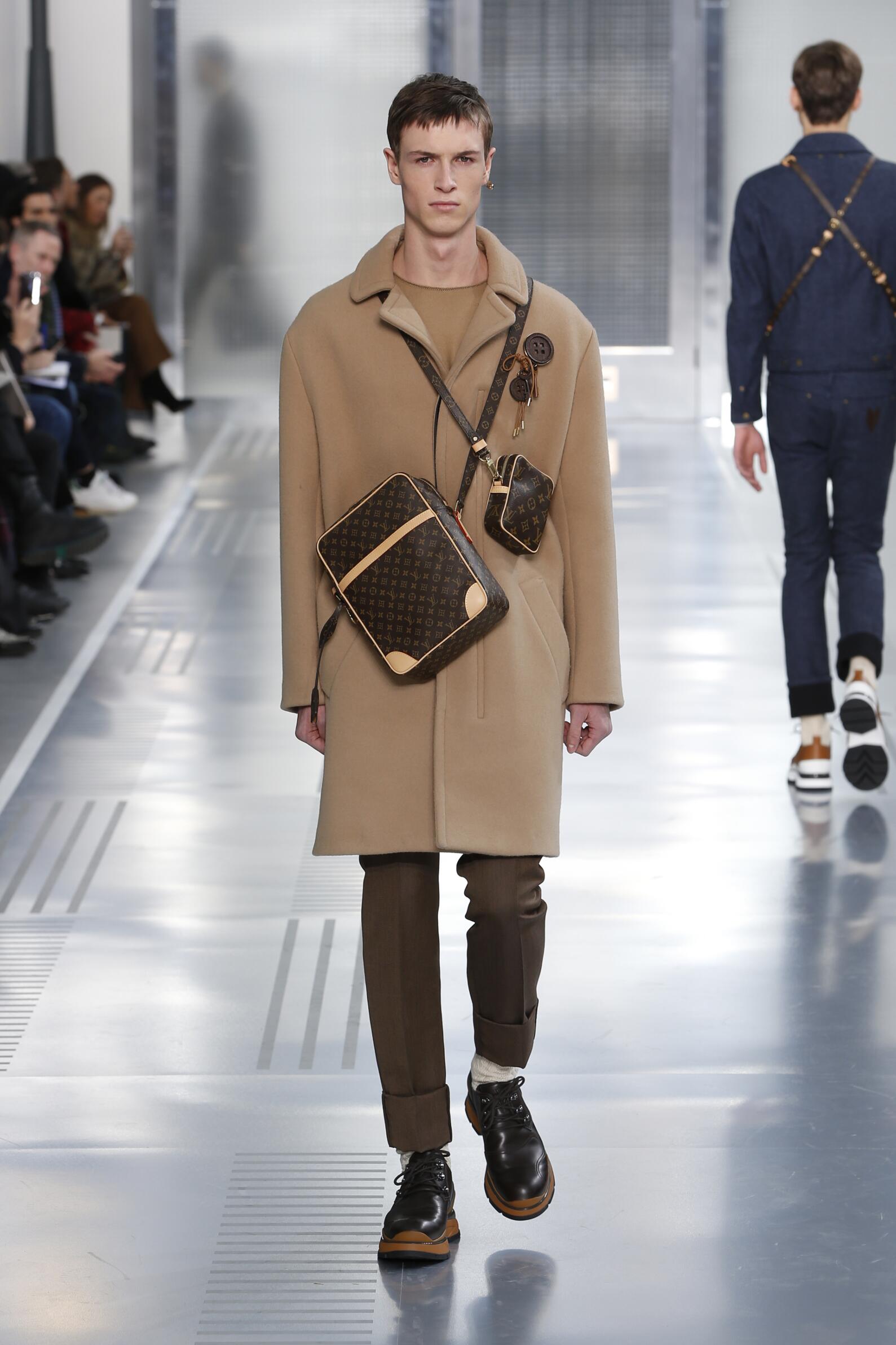 Louis Vuitton Fall Winter 2015.16 Menswear Collection