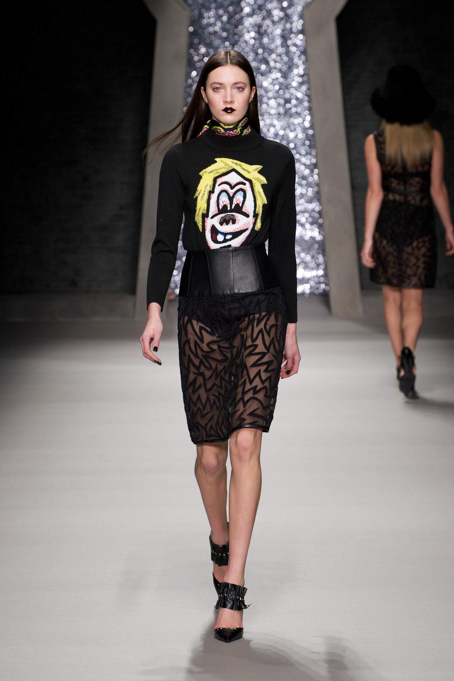 Fashion Woman Model Ashley Williams Collection Catwalk