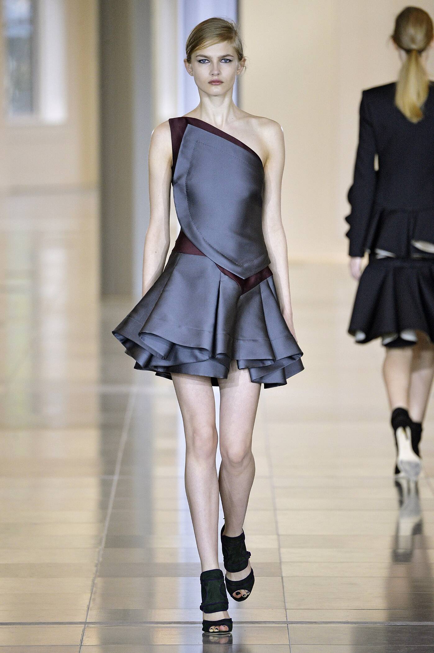 Antonio Berardi Runway Antonio Berardi Runway