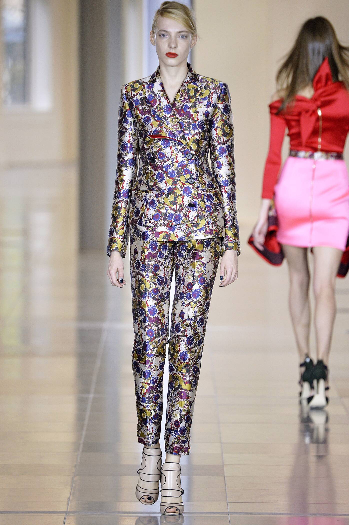 Catwalk Antonio Berardi Collection Fashion Show Winter 2015 Catwalk Antonio Berardi Collection Fashion Show Winter 2015