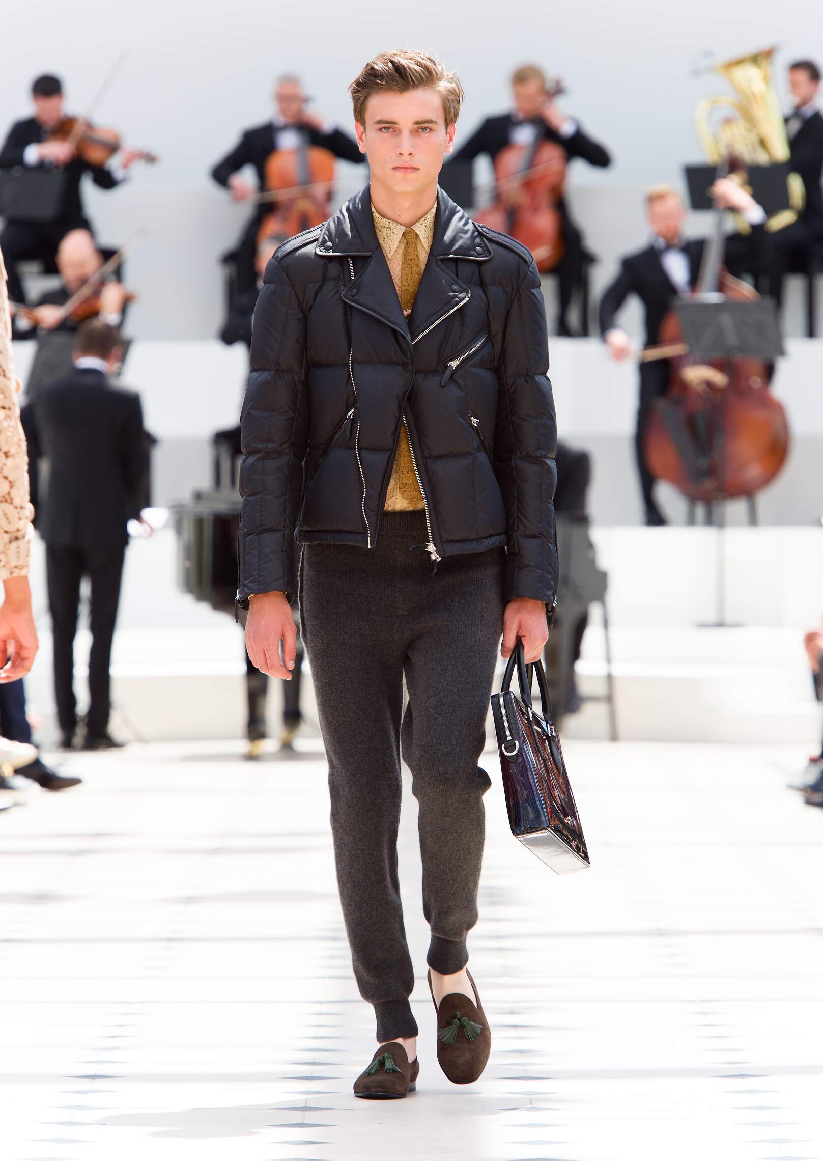 BURBERRY PRORSUM SPRING SUMMER 2016 MEN'S COLLECTION | The Skinny Beep