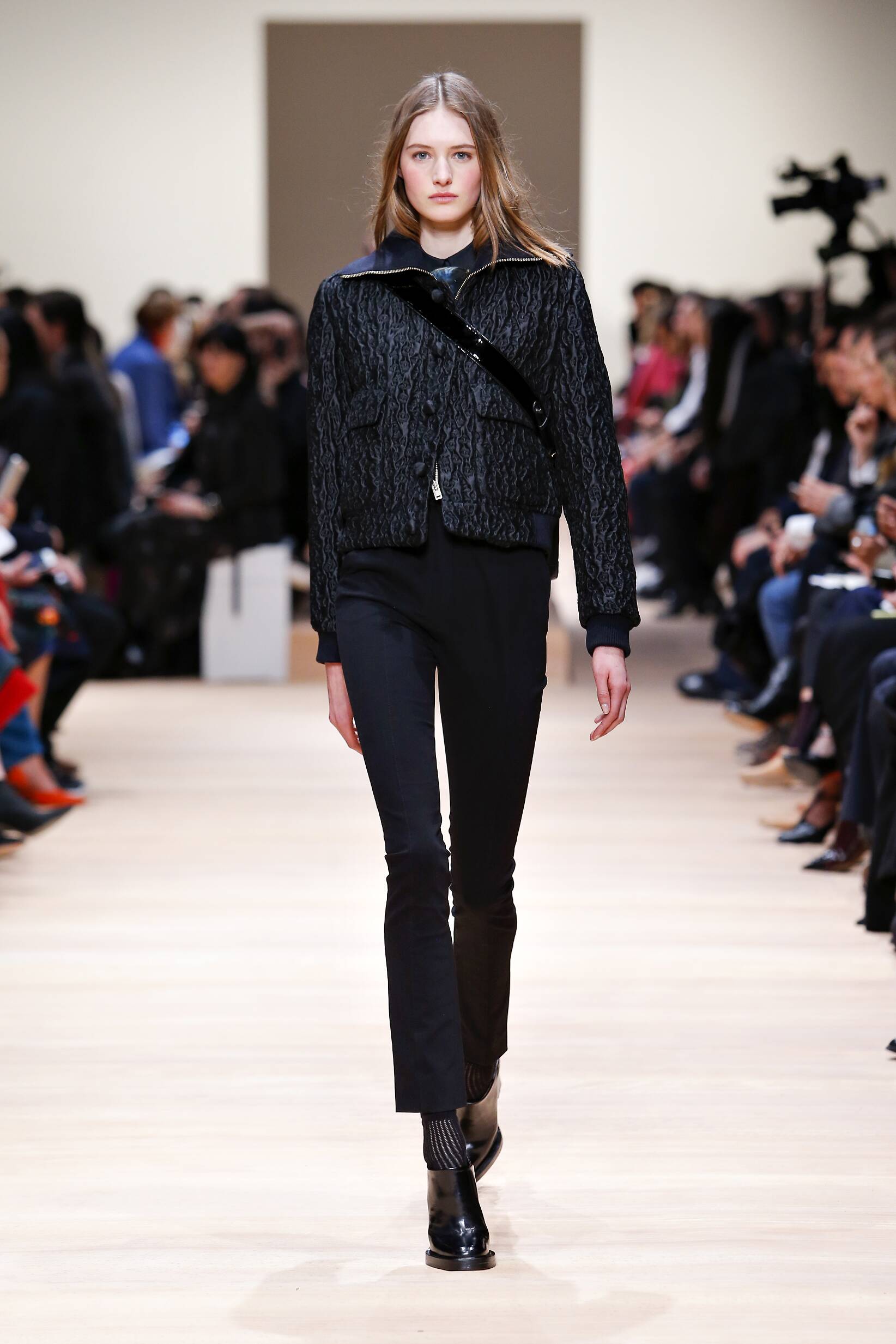 Carven Collection Fall 2015 Catwalk
