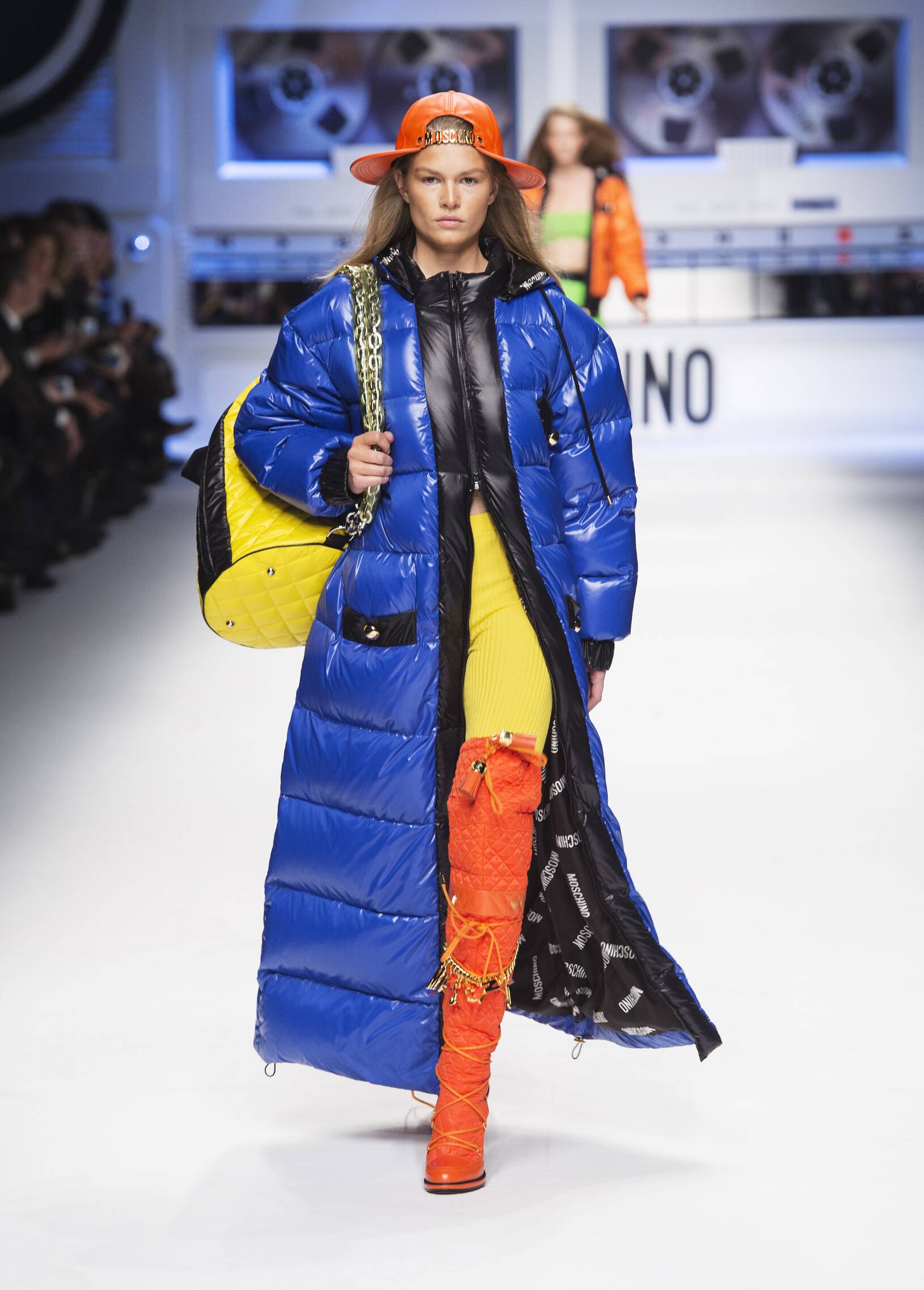 Dochter Komkommer referentie MOSCHINO FALL WINTER 2015-16 WOMEN'S COLLECTION | The Skinny Beep