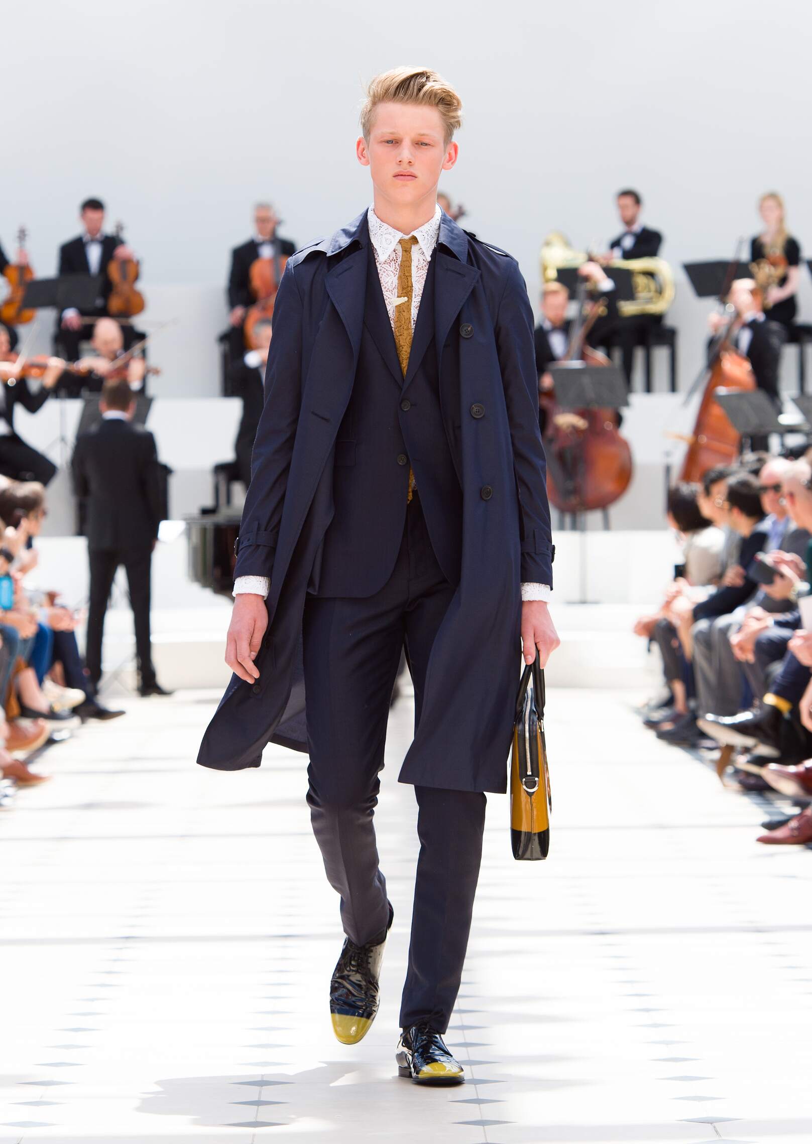 BURBERRY PRORSUM SPRING SUMMER 2016 MEN'S COLLECTION | The Skinny Beep