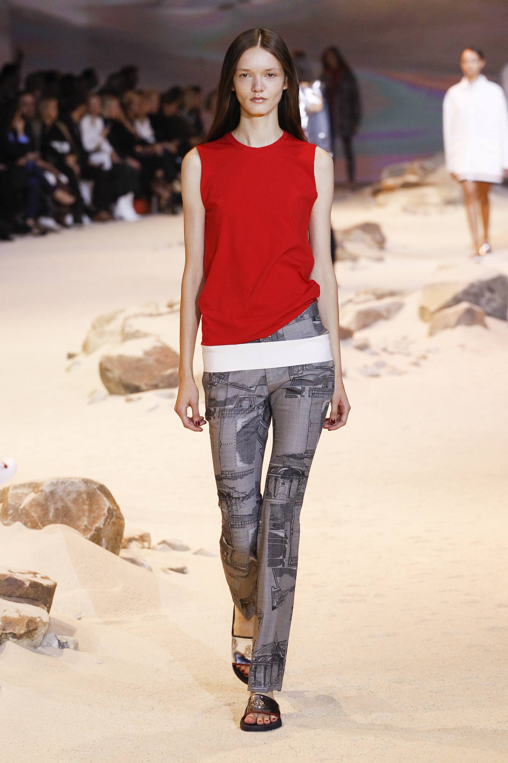 Fashion Woman Model Moncler Gamme Rouge Catwalk