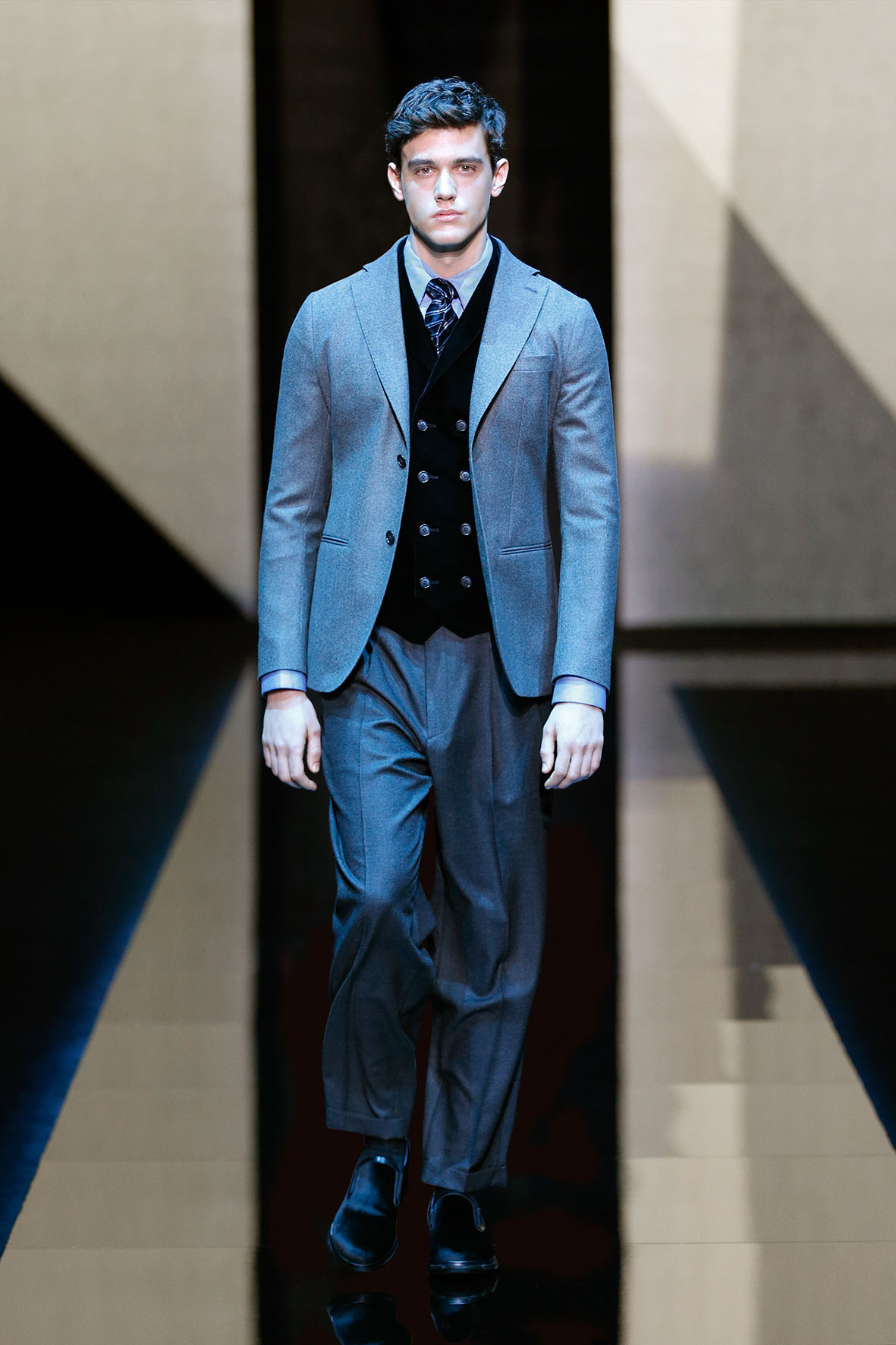 GIORGIO ARMANI FALL WINTER 2017-18 MEN 