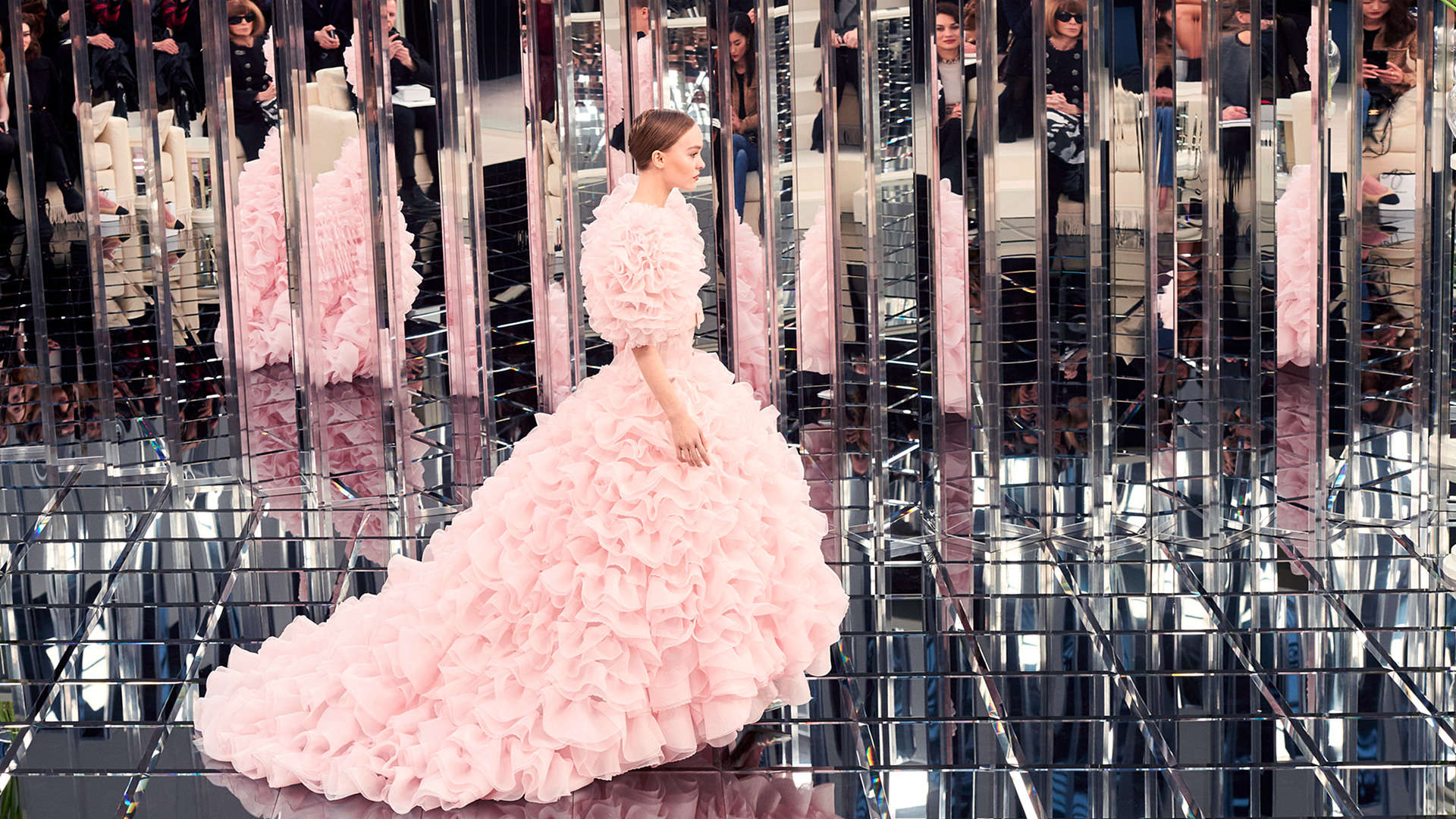 Chanel Haute Couture Spring Summer 2017 Fashion Show - Paris Fashion Week