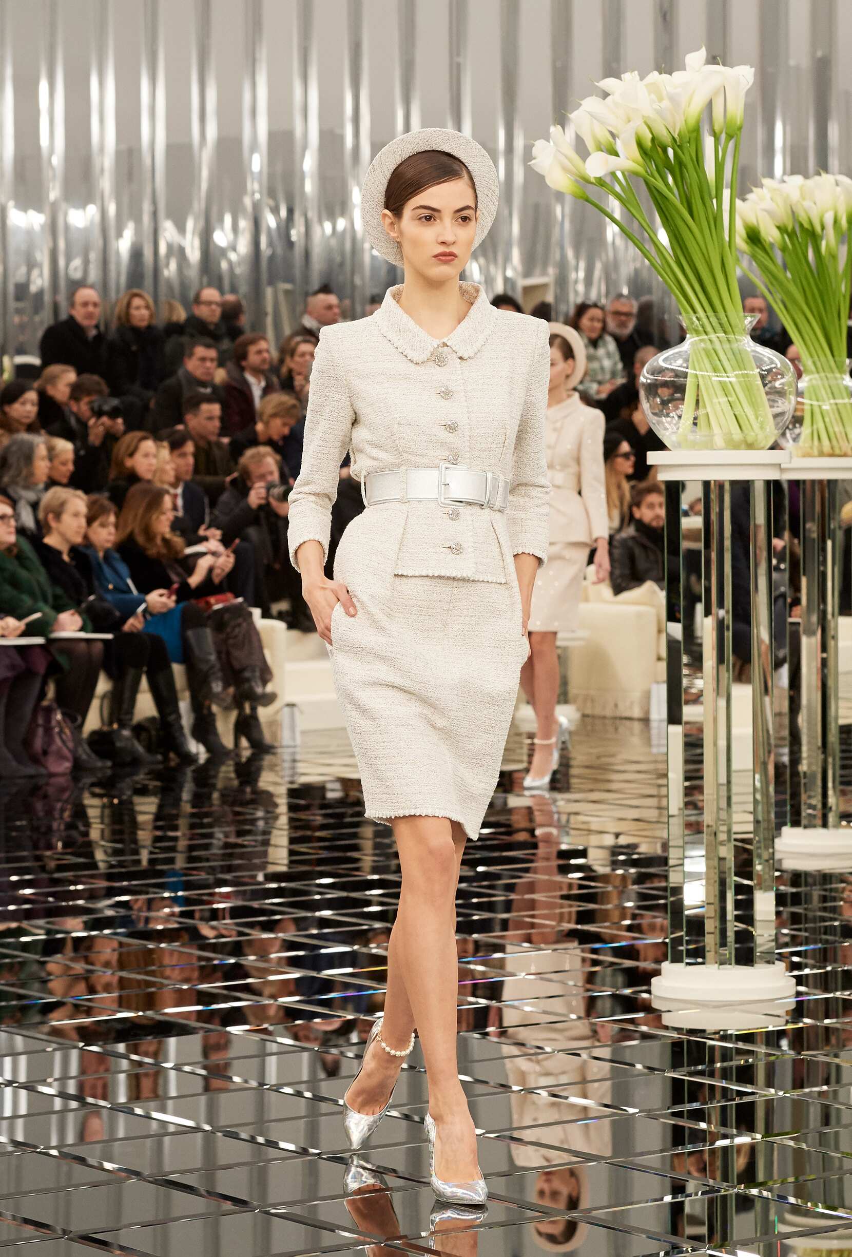 Fashion Woman Model Chanel Haute Couture Catwalk 2018