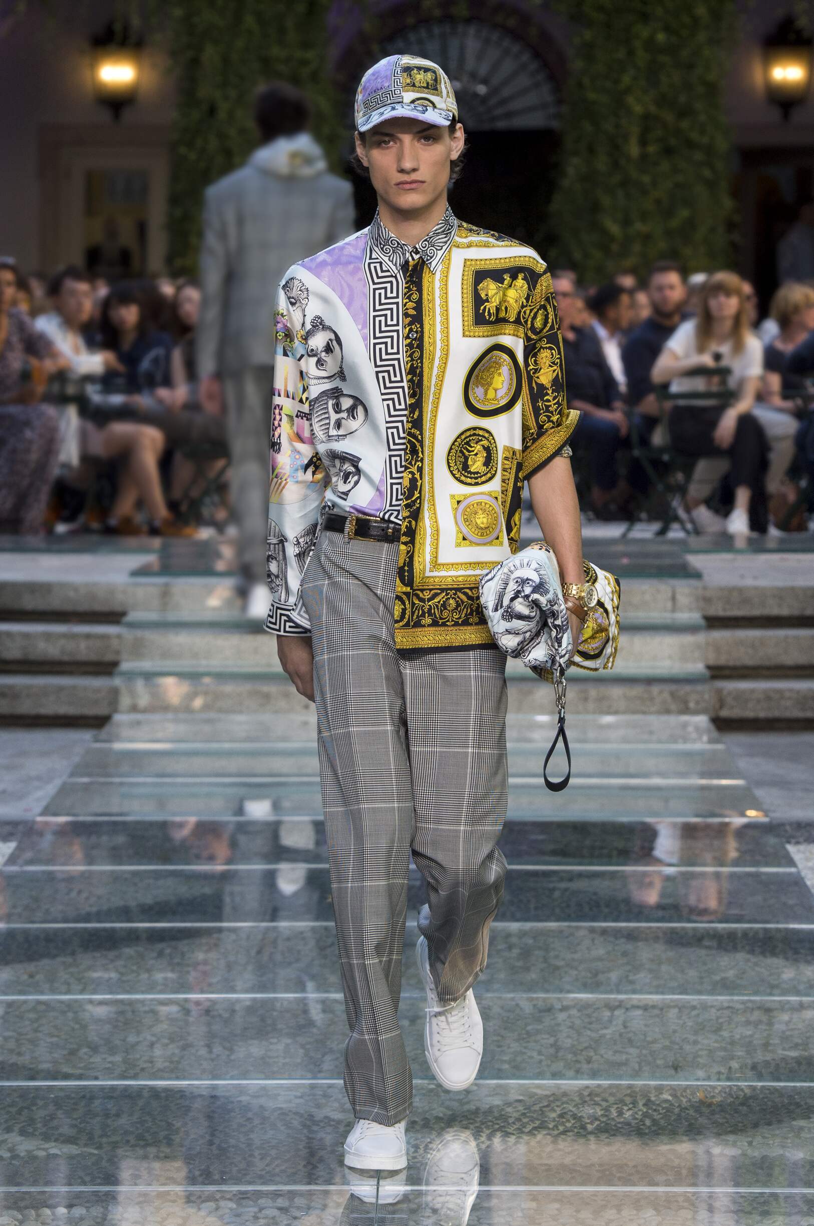 versace summer outfit mens