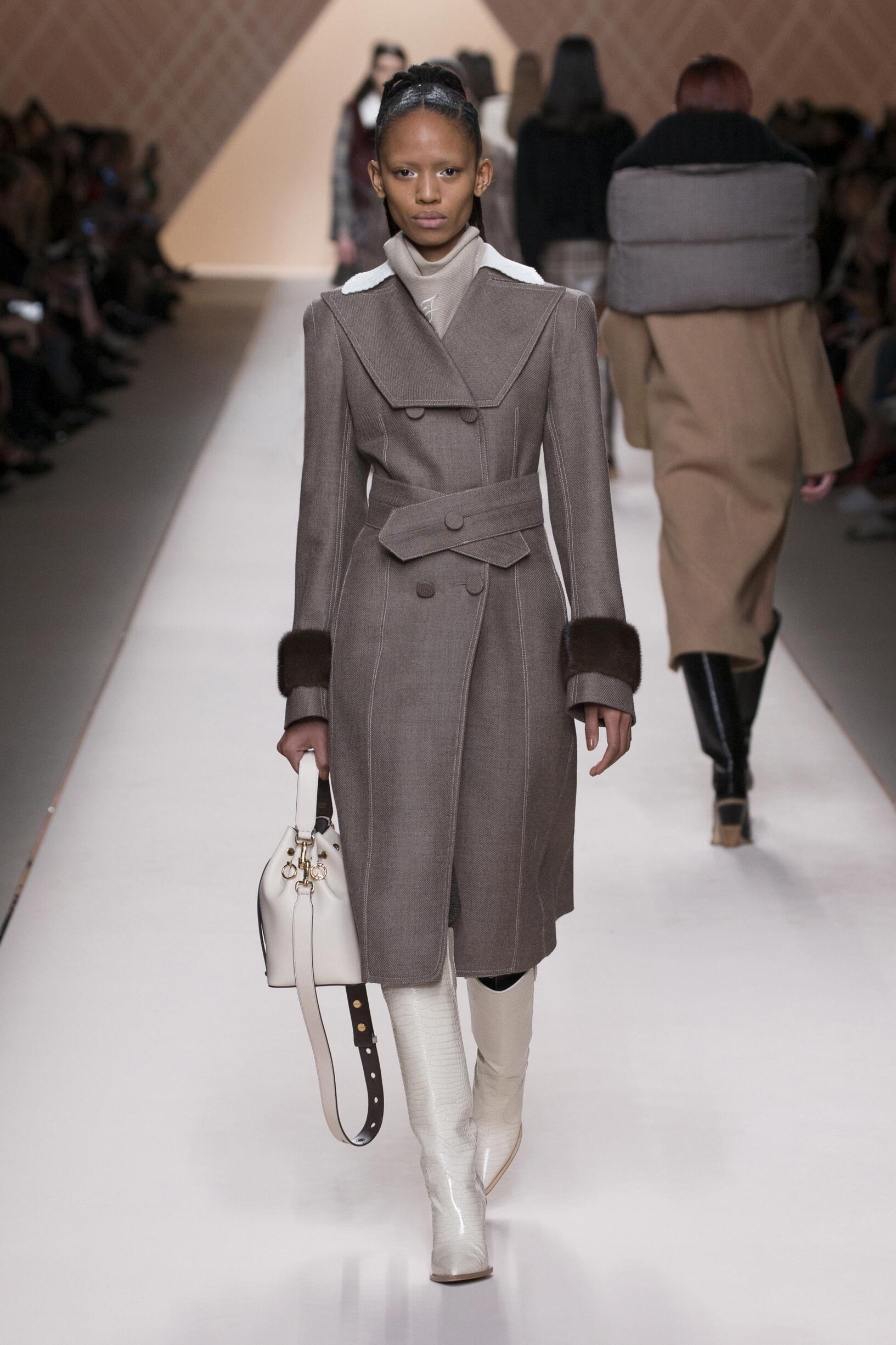 FENDI FALL WINTER 2018 WOMEN'S 