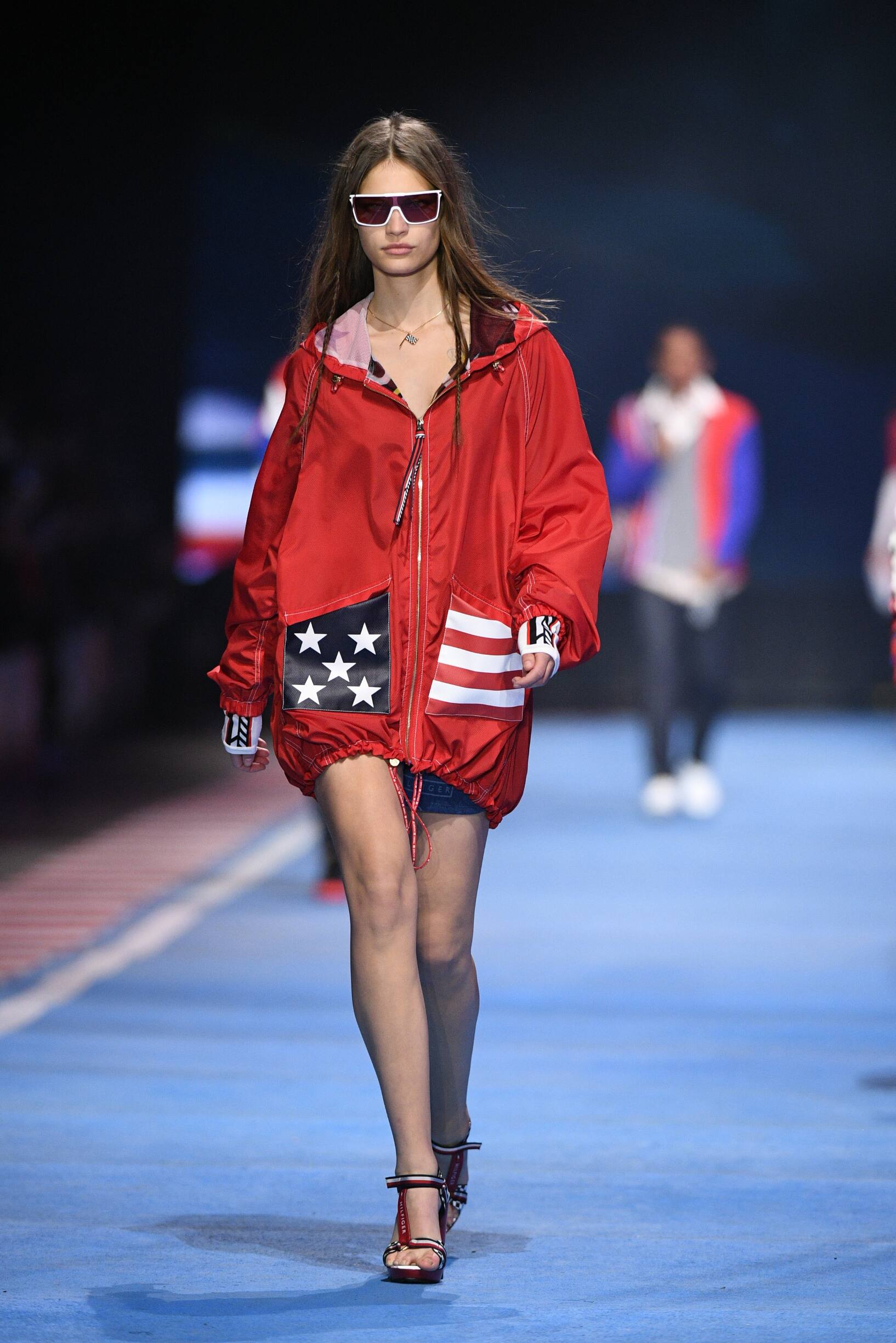 2018 Tommy Now Drive Woman Catwalk