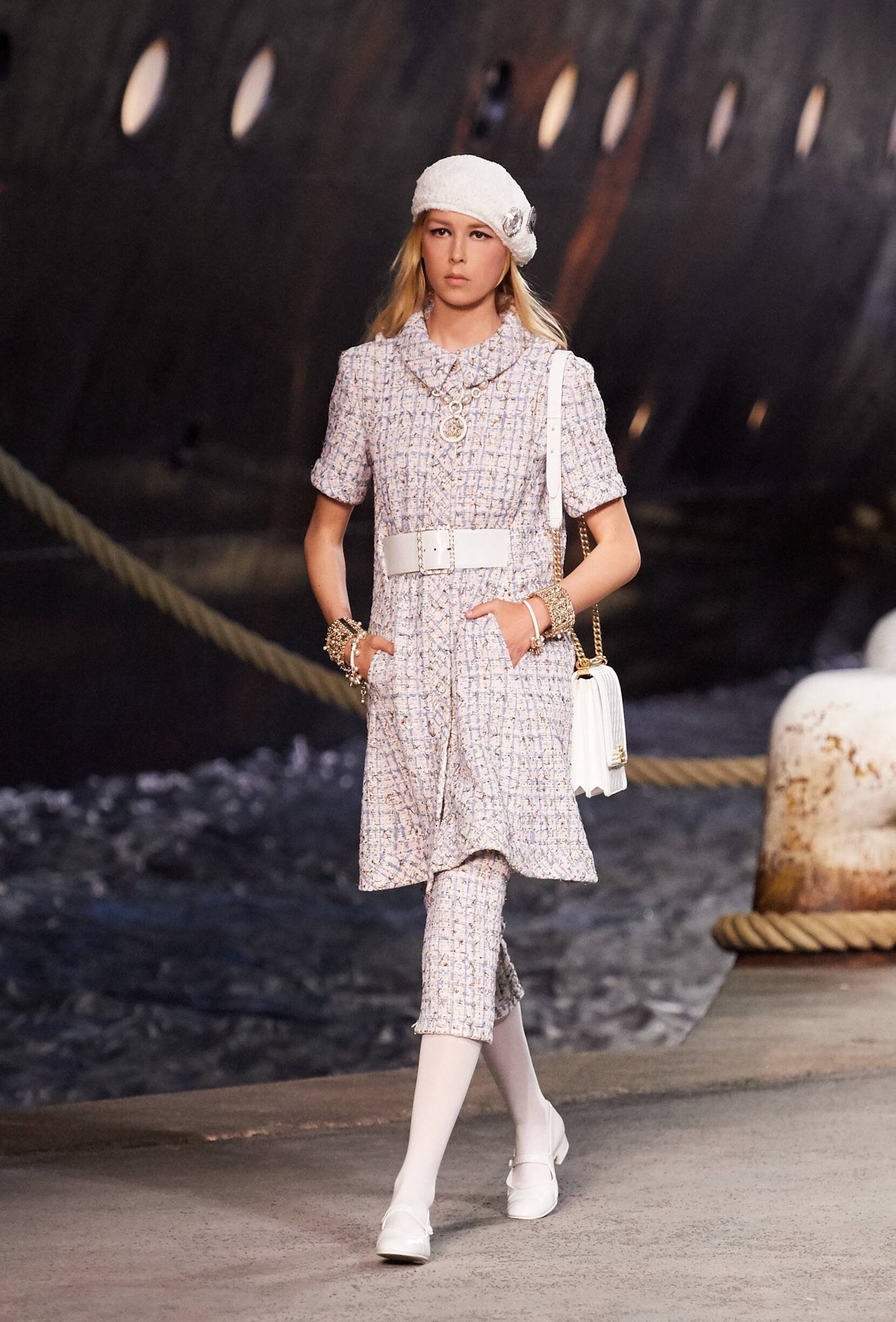 Chanel Cruise Collection 2018-19 Look 30 Paris