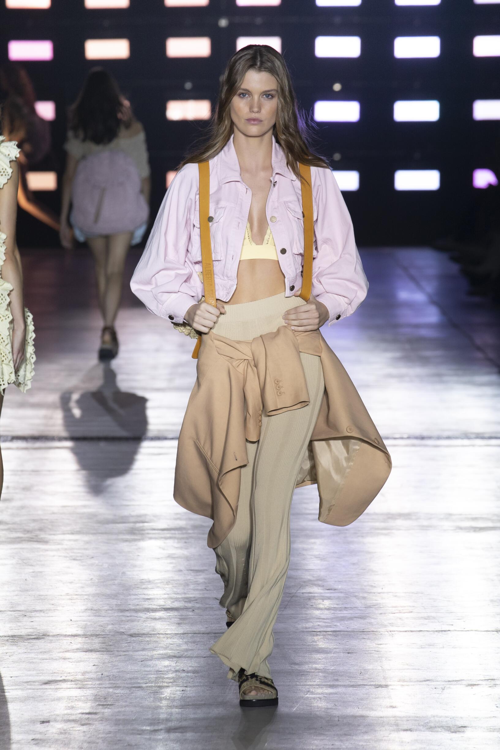 Spring 2019 Fashion Trends Alberta Ferretti