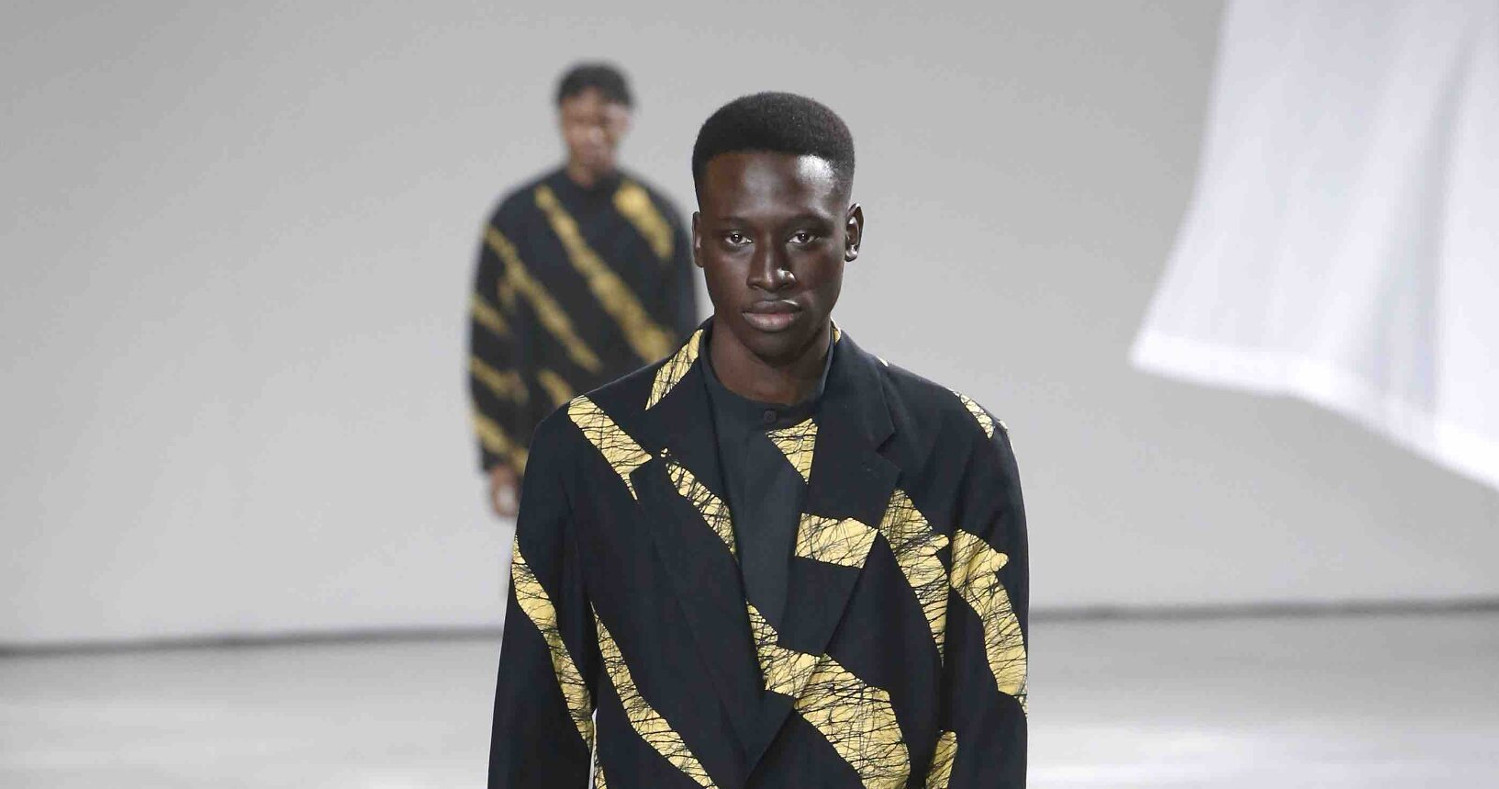 Défilé Issey Miyake Prêt à porter Automne-Hiver 2019-2020 - Paris - Elle