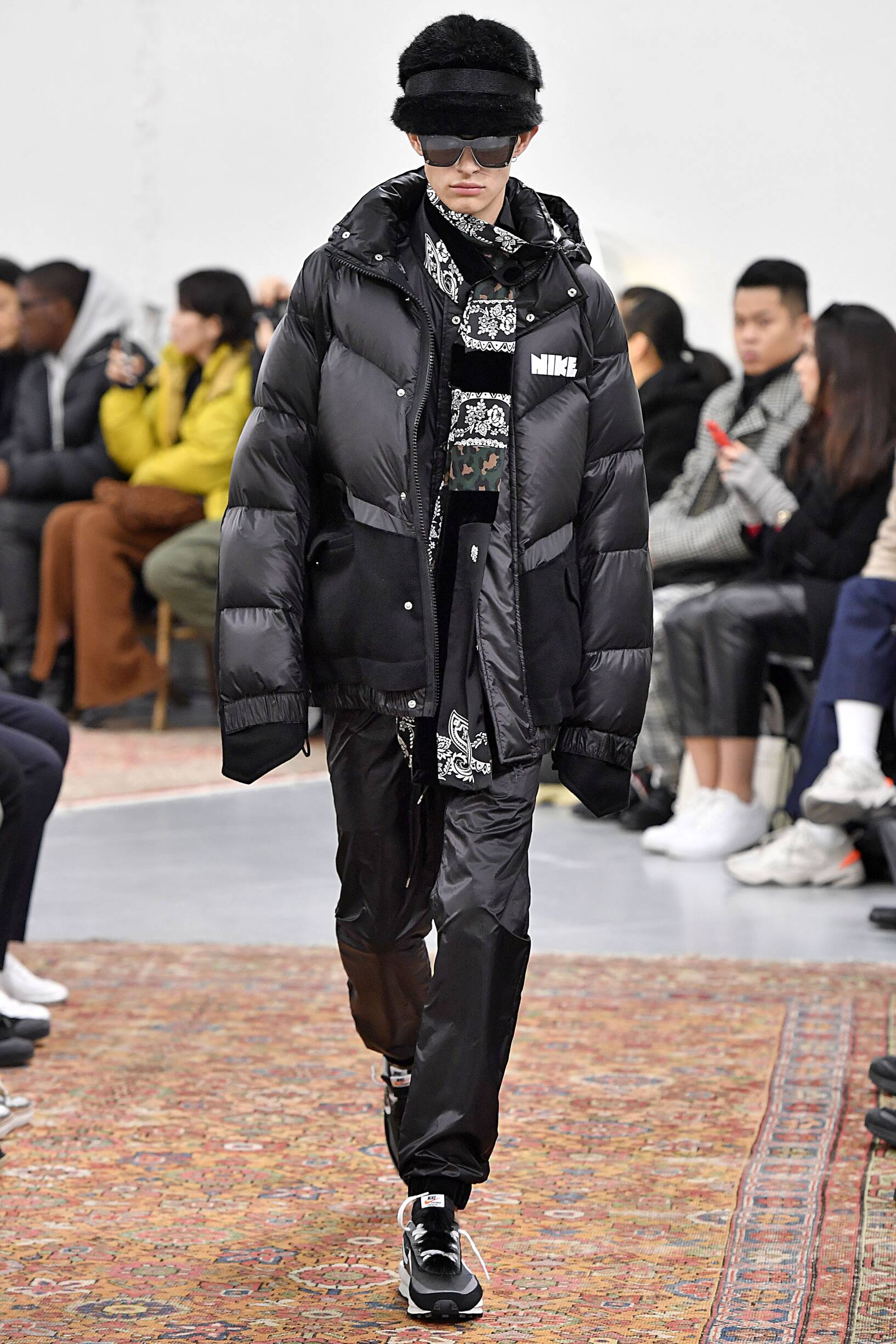 SACAI FALL WINTER 2019 COLLECTION | The Skinny Beep