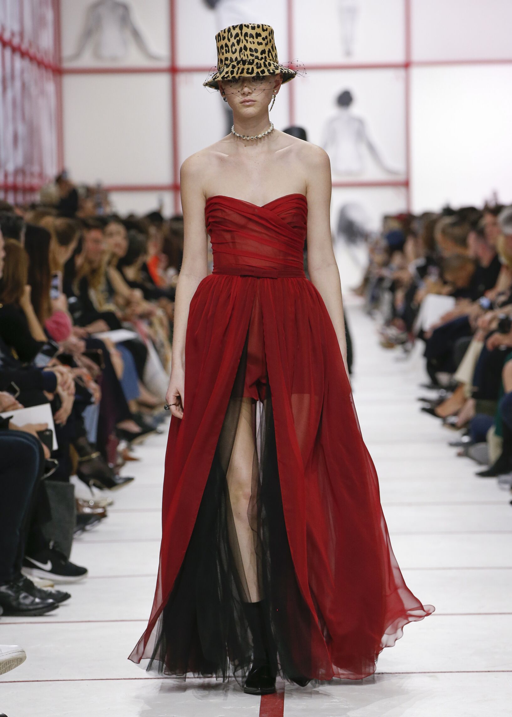 Fashion Trends 2019-20 Catwalk Dior Winter Womens Collection
