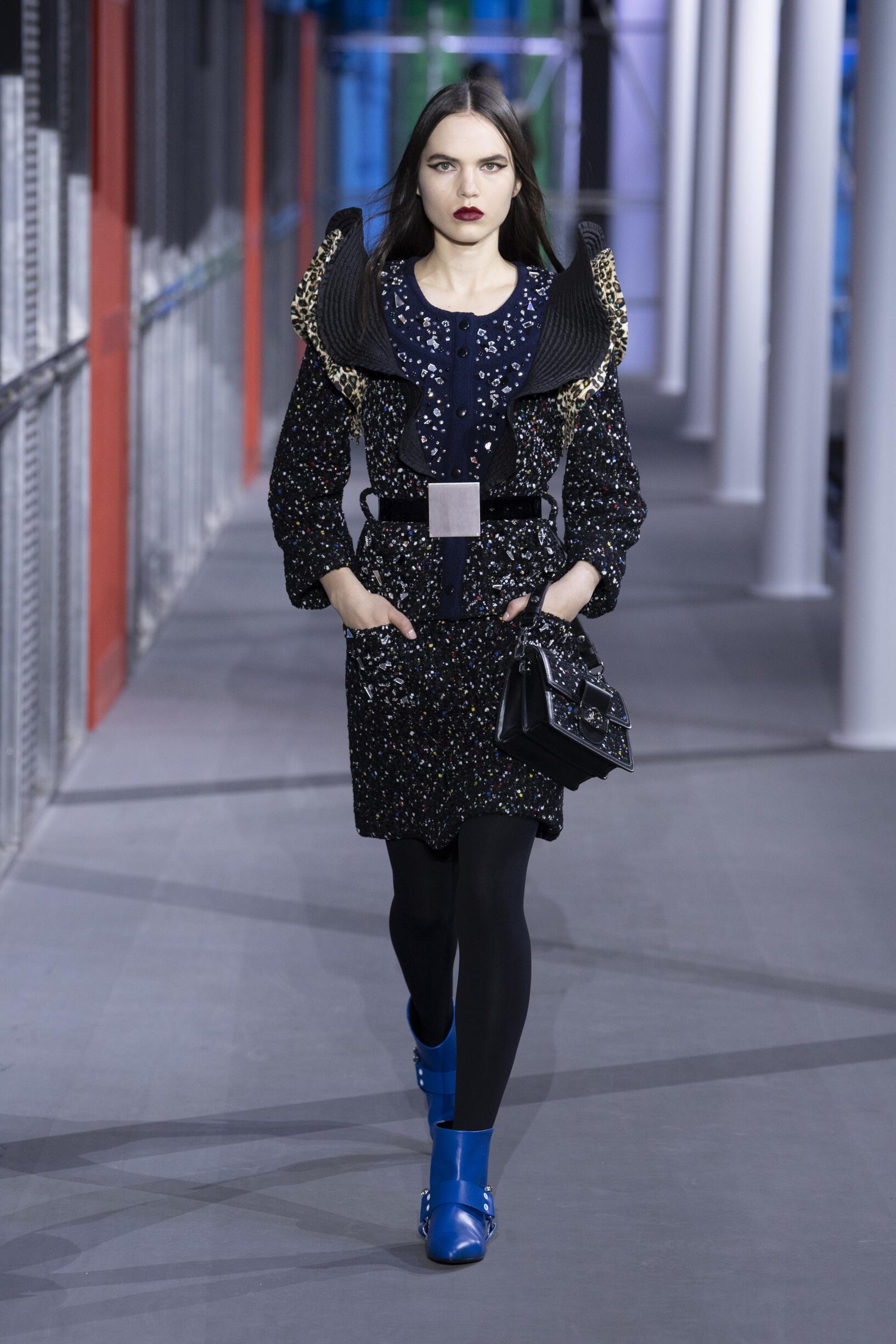 womens fall winter 2020 fashion show louis vuitton