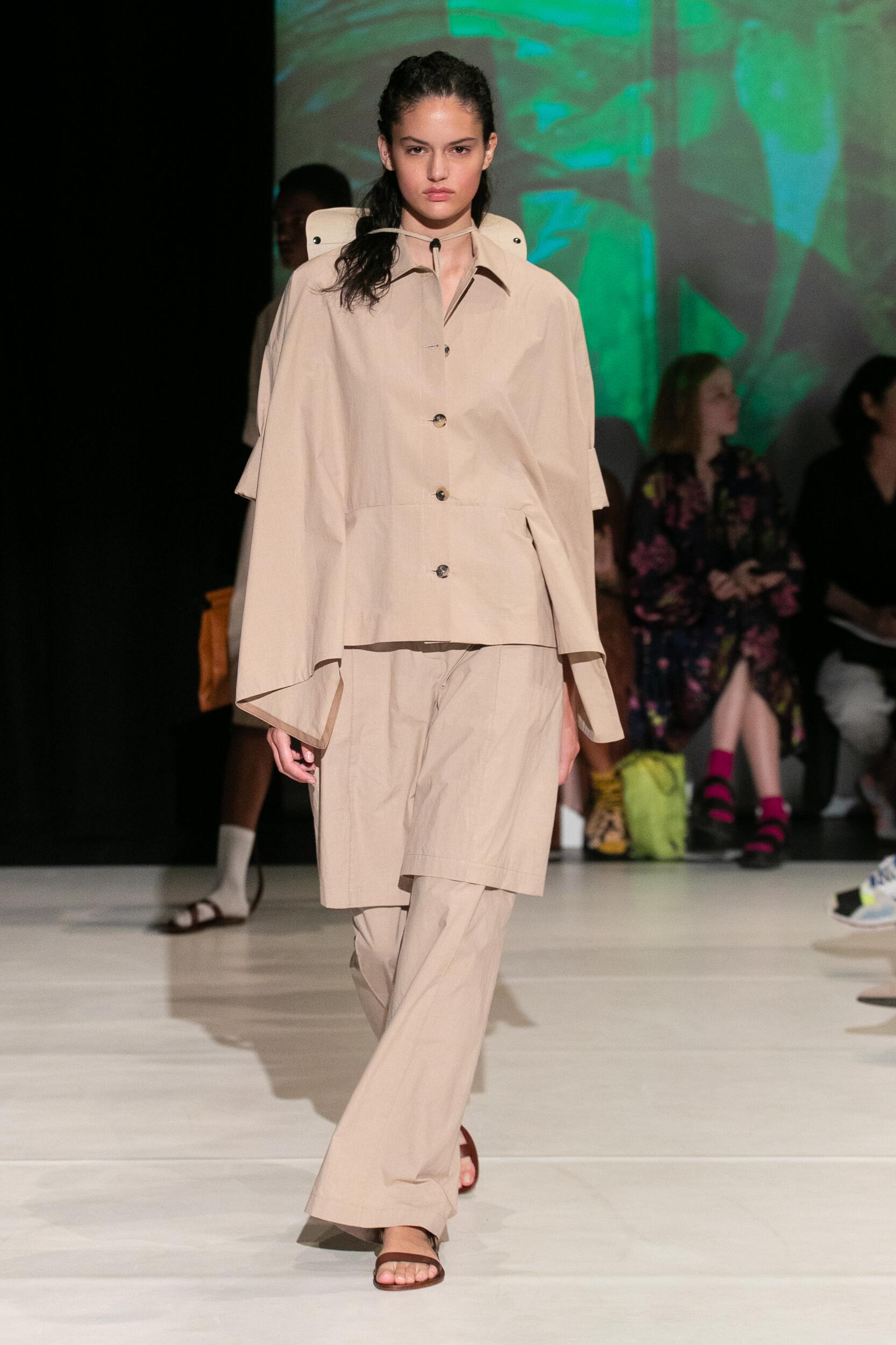 Spring 2020 Fashion Trends Chalayan