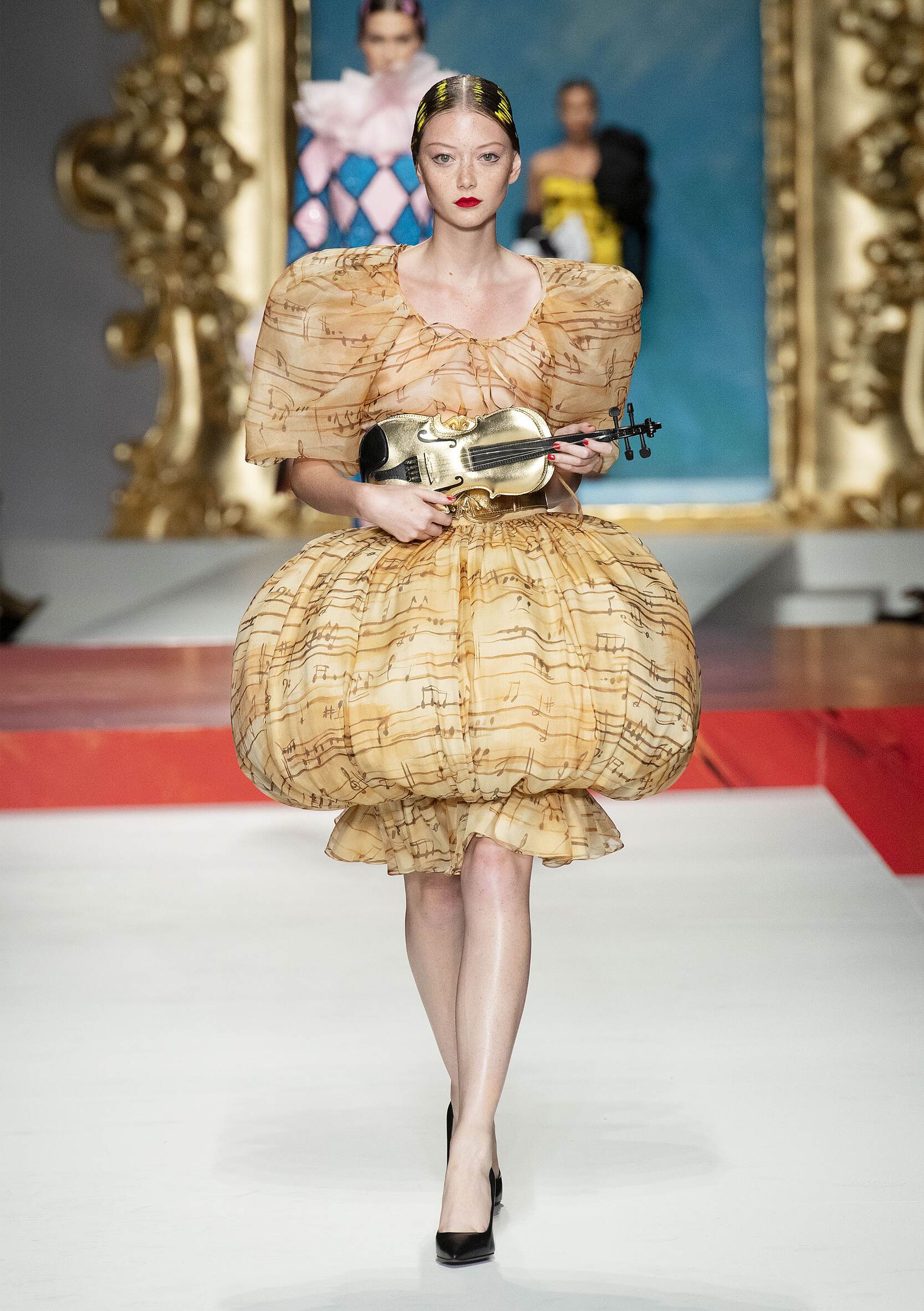Woman SS 2020 Moschino Show Milan Fashion Week