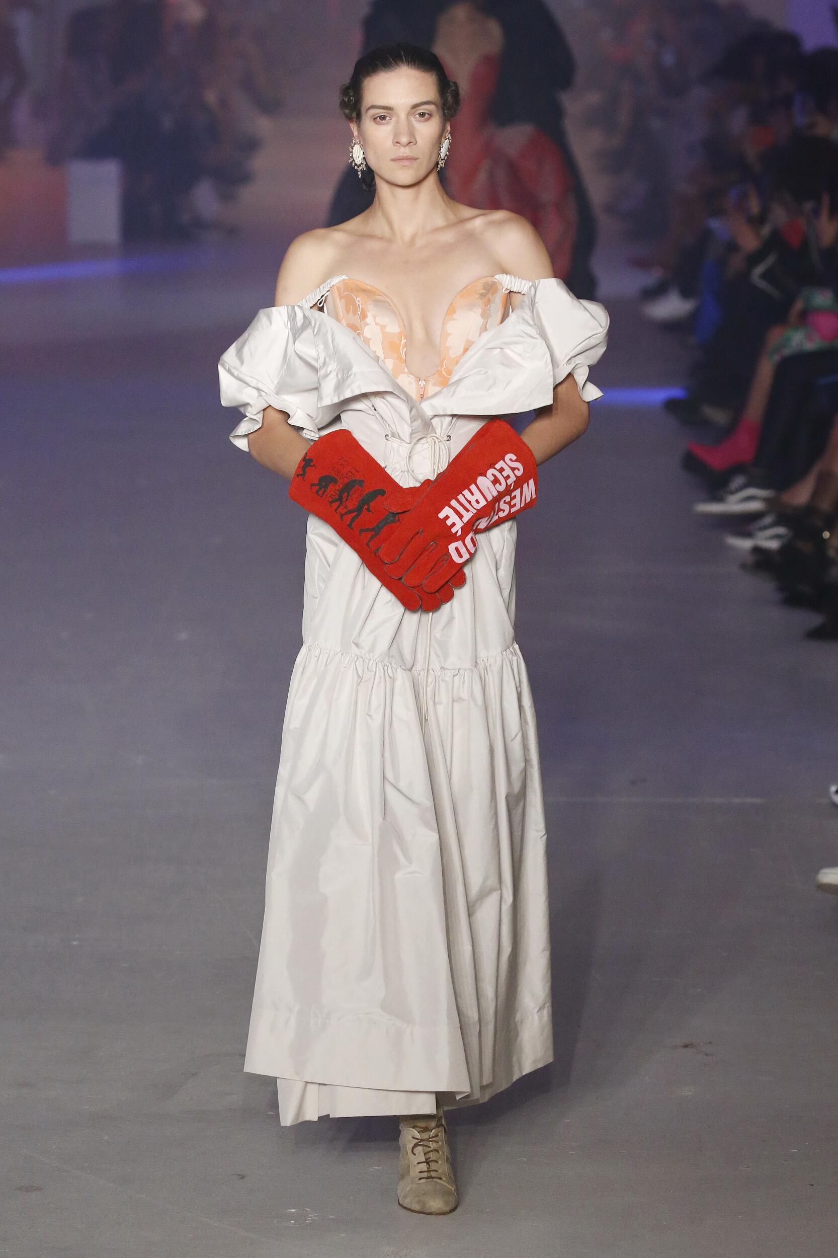 Fashion 2020 Womens Style Andreas Kronthaler for Vivienne Westwood