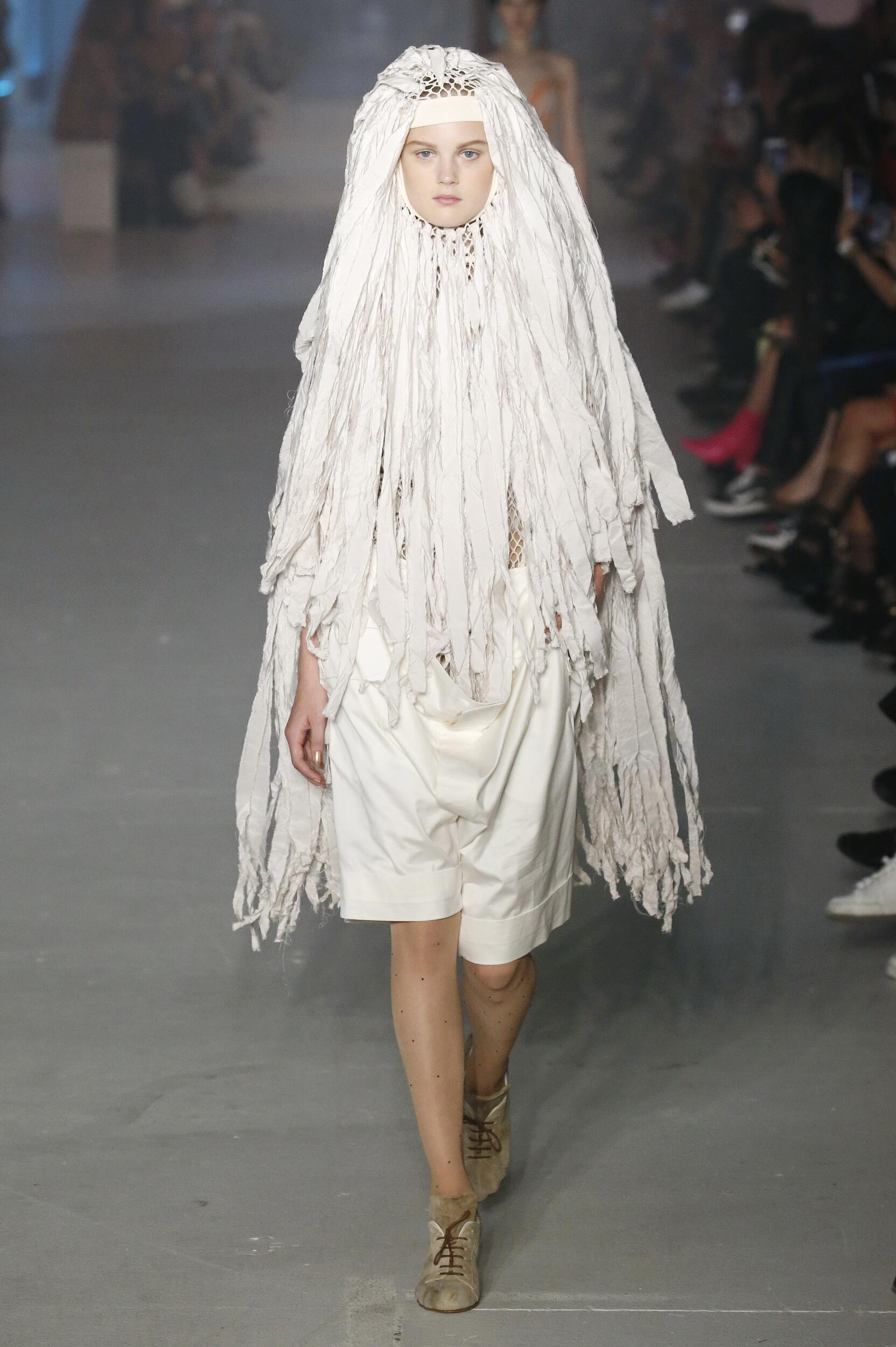 Spring 2020 Womenswear Andreas Kronthaler for Vivienne Westwood