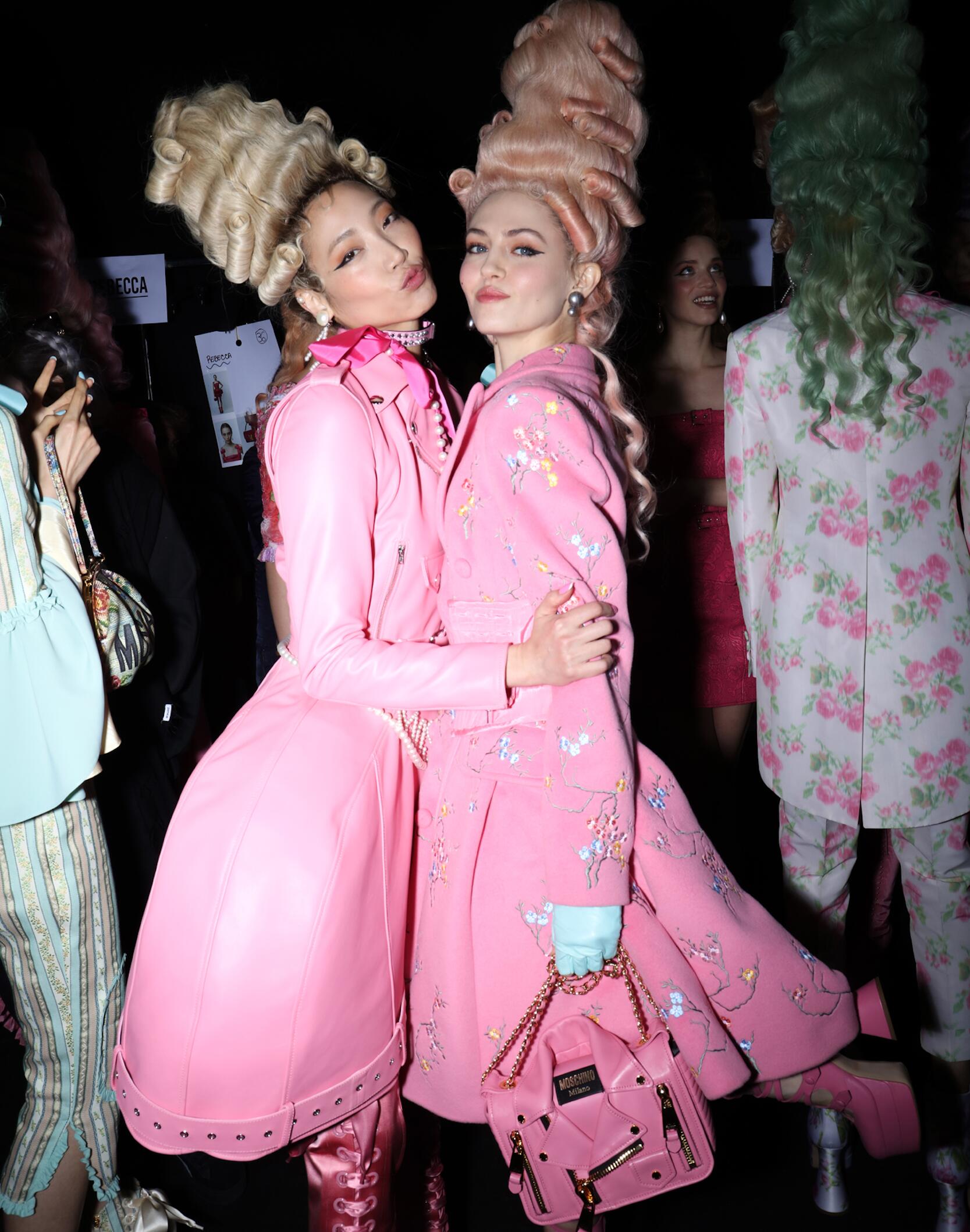 Backstage Moschino Trends