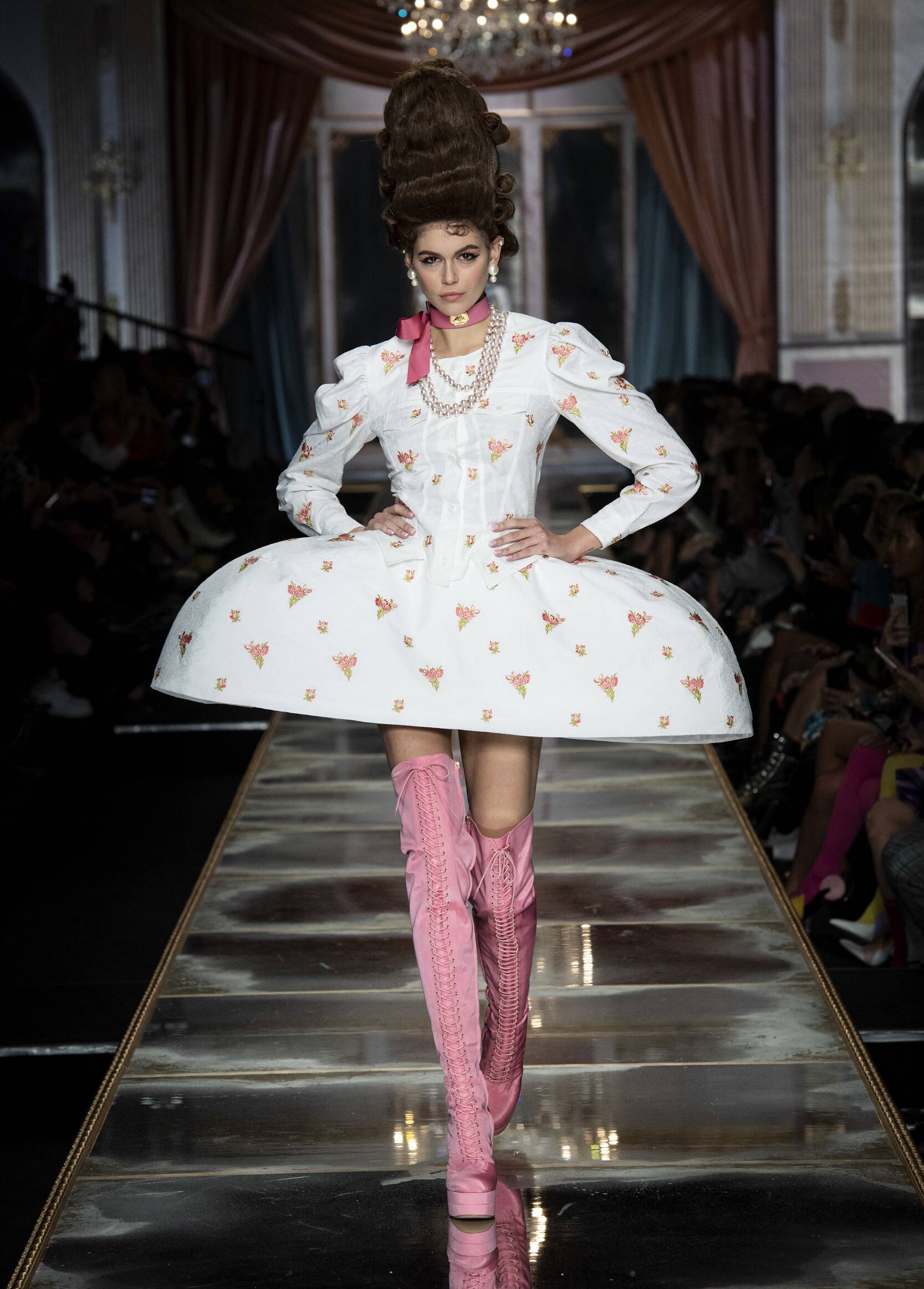 Moschino Milan Fashion Week Womenswear Trends