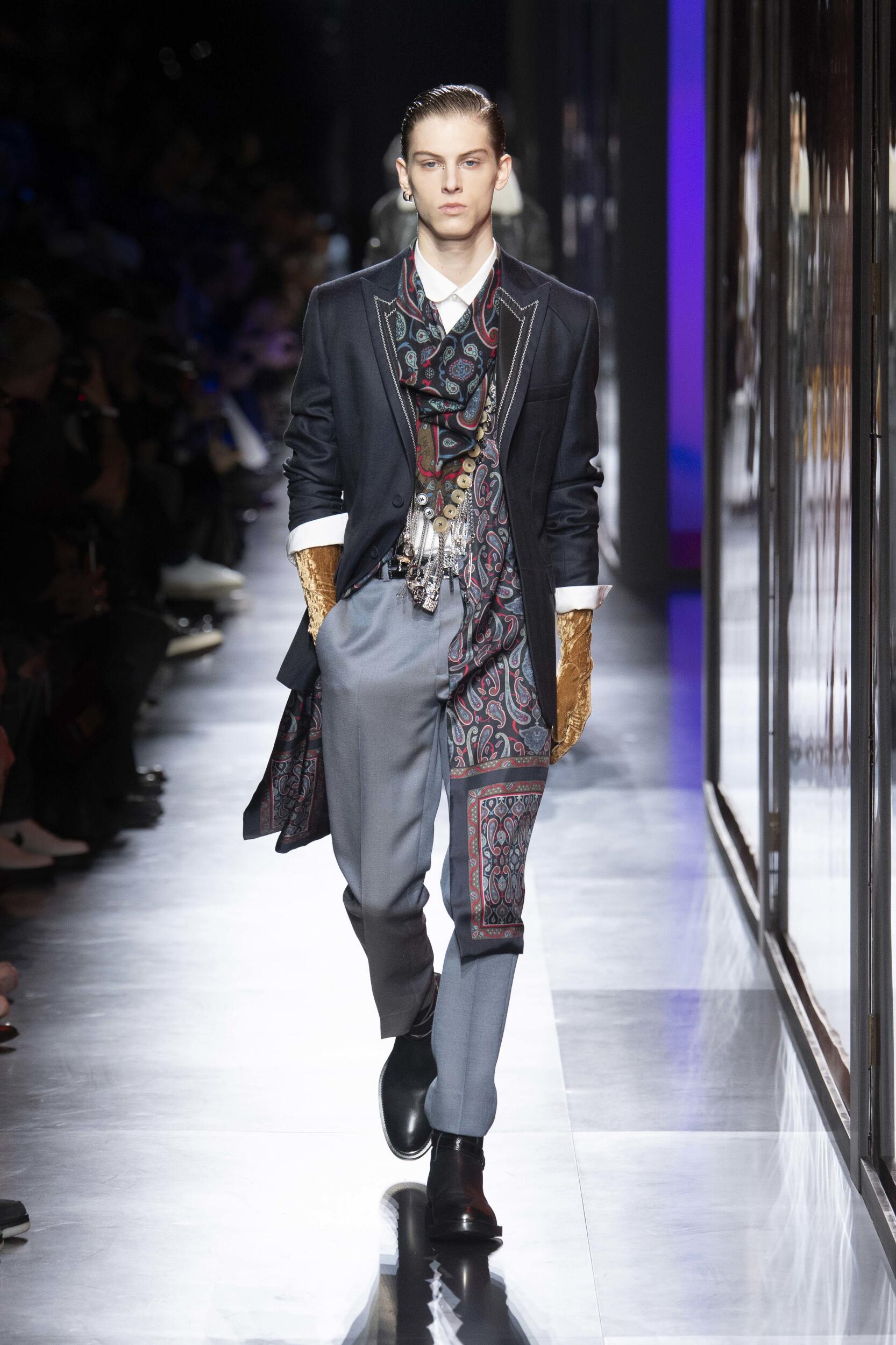 Runway Dior Fall Winter 2020 Men's Collection Paris Fashion Week