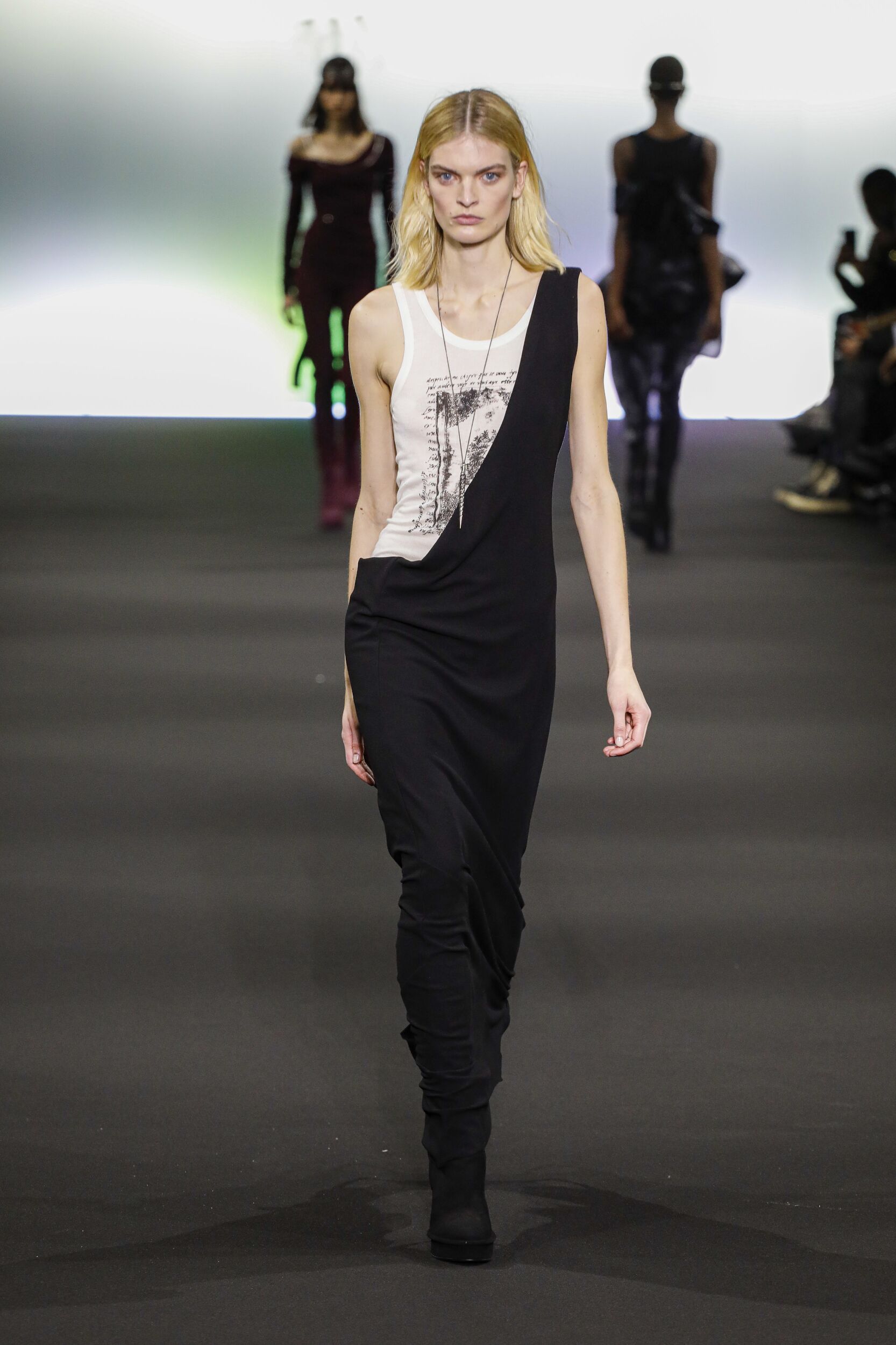 Ann Demeulemeester Fall Winter 2020 Womens Collection Paris Fashion Week